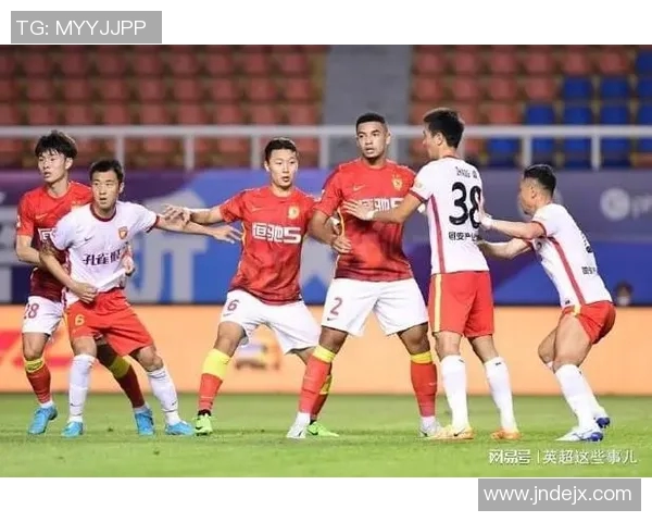 广州足球队强势领跑大师赛积分榜目前积分达到63分